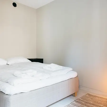 Urban - Scandinavian Comfort With French Balcony Apartment Bergen