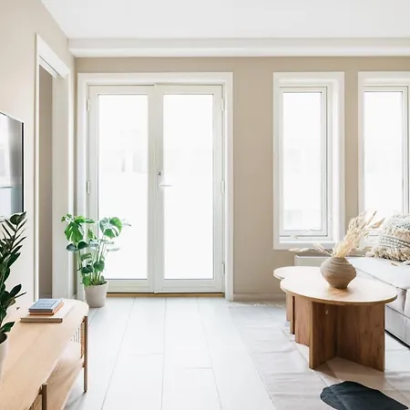 Apartment Urban - Scandinavian Comfort With French Balcony Bergen