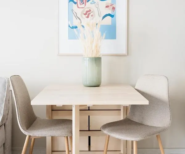 Urban - Scandinavian Comfort With French Balcony Apartament Bergen